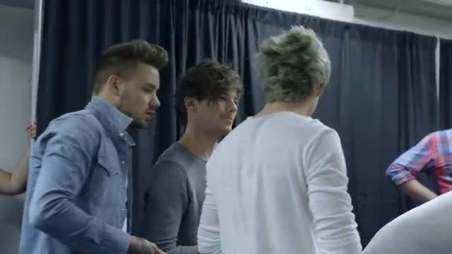 One Direction &ndash; On The Road Again Tour Diary from the H
