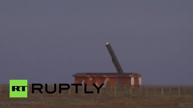 آزمایش موفق شلیک موشک بالستیک جدید روسیه 2015