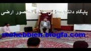 حضور حاج منصور ارضی در مسجد روستا