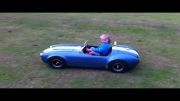 رانندگی دختر بچه با ماشین شلبی شارژی بسیار زیبا