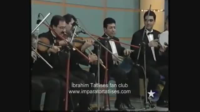 Ibrahim Tatlises - Dağlar Dağlar Live 1996