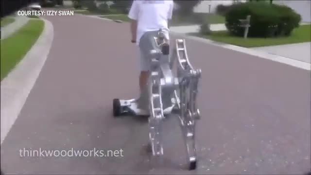 یک ماشین پر قدرت برای پیاده روی
