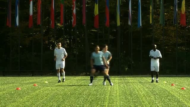 ویدیو آموزش گرم کردن  بدن در فوتبال- اصولی- بخش چهار