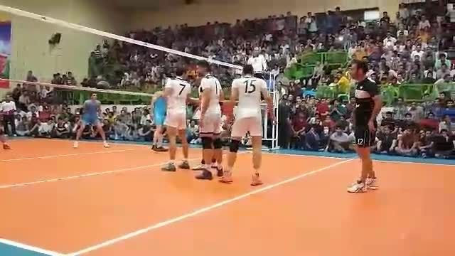 بازی تیم والیبال چاپ سیمیا بجنورد و آب منطقه ای
