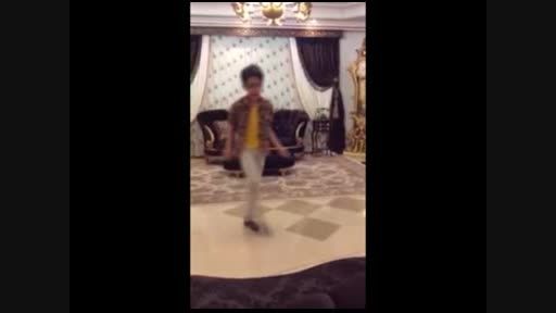 رقص مایکل جکسونی پسر نوجوان ایرانی ( فوق العاده جالب)
