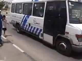 سر کار گذاشتن راننده اتوبوس.آآخر خنده