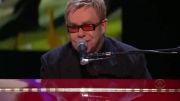 Elton John اجرای Can you feel the love tonight در گرمی