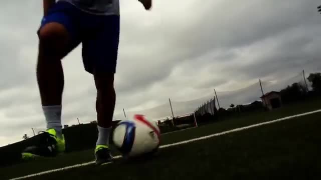 Cyclone Flick -Football/Soccer Trick Tutorial