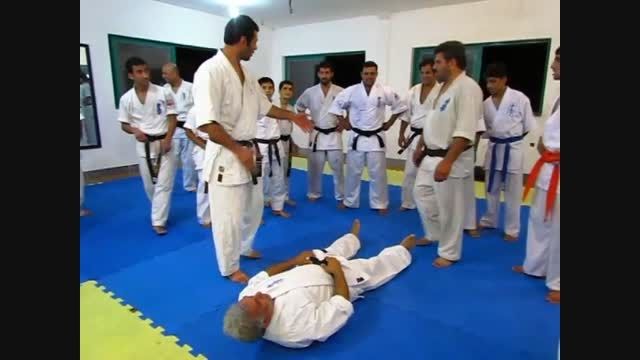 کیوکوشین کاراته تزوکا مازندران - تحمل 1200 کیلوگرم