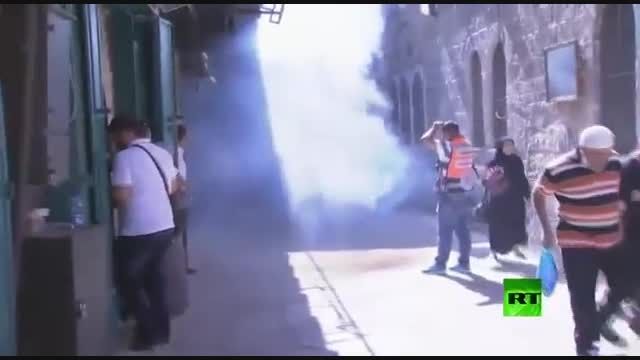 حمله صهونیست ها به فلسطینیان در مسجدالاقصی