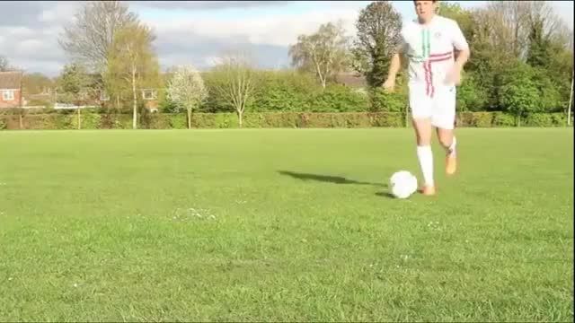 آموزش فوتبال توسط کریستیانو رونالدو