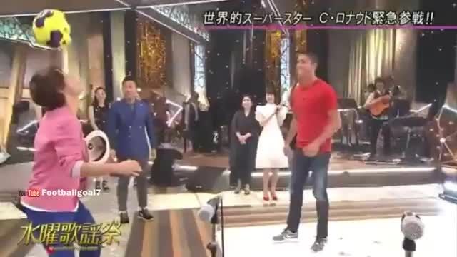 حرکات جالب کریستیانو رونالدو در تلویزیون ژاپن