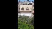 لحظه انهدام یک منزل مسکونی در غزه با موشک صهیونیست ها