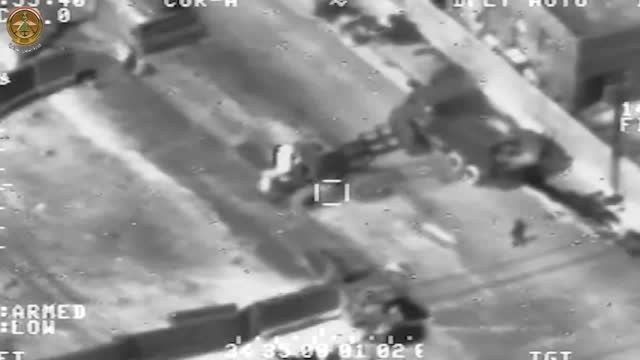 انهدام دستگاه مکانیکی داعش توسط جنگنده