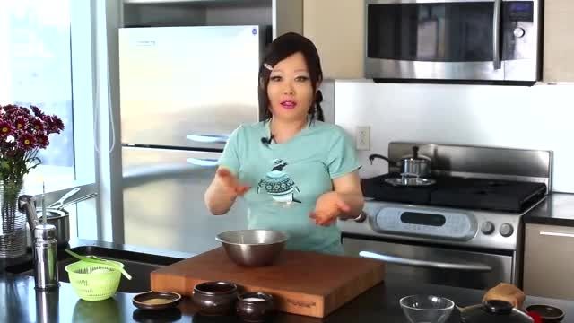 آموزش غذای کره ای  kimchi sundubu-jjigae