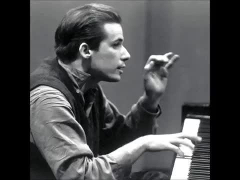 Glenn Gould - Bach French Overture