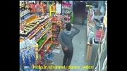 رقص پسر ایرانی در دوربین سوپر مارکت