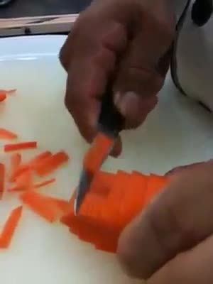 درست کردن گل فوق العاده زیبا با هویج