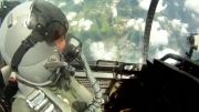 بانوی خلبان حدومرزهای جنسیتی را می شکند