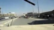 رانندگی وحشیانۀ اشغالگر آمریکایی در خیابان‌های عراق