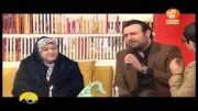 اجرا زنده محمد علی زاده در کنار مادرش در TV