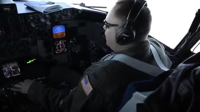 B-2 stealth bombers refuel over Montana