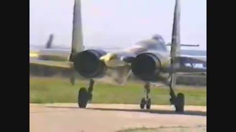 مانورهای شگفت انگیز سوخو 37 (Su-37)