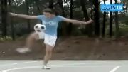 حرکات فوتبالی دختر !