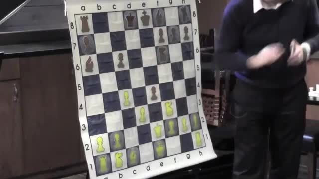 شطرنج با نواموزان  / گامبی بنکواستاد یاسر سیروان