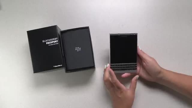 جعبه گشایی BlackBerry Passport Silver  از بامیرو