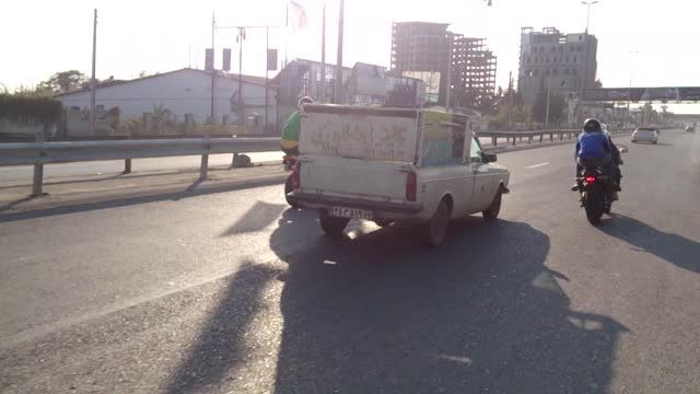 یک چرخ زیبا از نادر سجادی