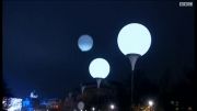 رها سازی۸ هزار بادکنک در آسمان برلین