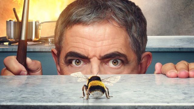 دانلود سریال مرد در مقابل زنبور عسل فصل 1 قسمت 9 (دوبله) - Man vs Bee S01 E09