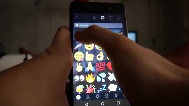 آموزش ساخت استیکر در اسنپ چت (Snapchat)