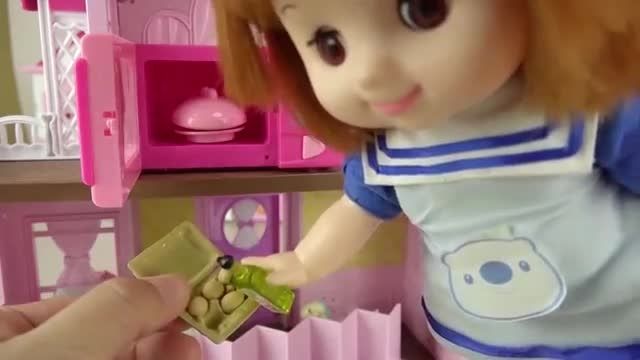دانلود انیمیشن عروسک بازی کودکان این قسمت "آشپزی و پیتزا"