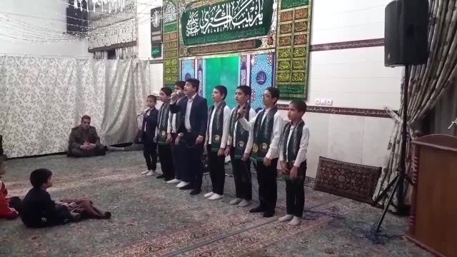 گزیده ای از اجرای زنده شب میلاد حضرت زینب(س) 98
