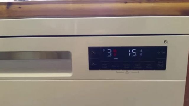 بررسی تخصصی ماشین ظرفشویی بکو DFN28320w 