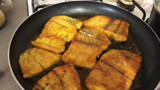 بهترین روش سرخ کردن ماهی با سس خوشمزه زعفران 
