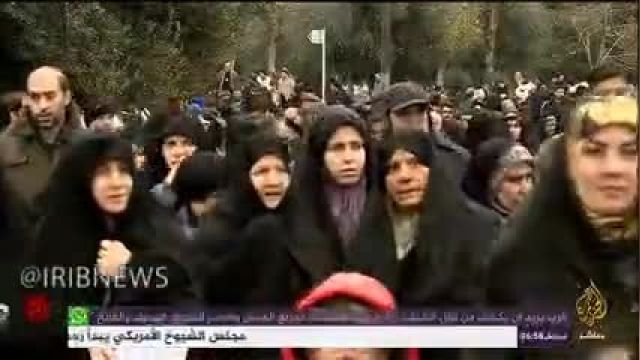تصاویر زنده شبکه الجزیره از حضور گسترده مردم تهران در مصلای امام خمینی (ره)