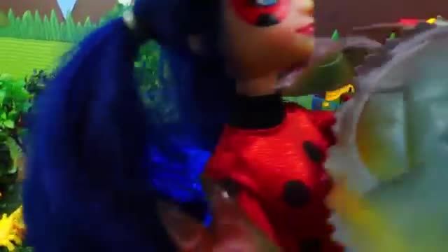 دانلود انیمیشن عروسک بازی کودکان این قسمت "لیدی باگ و گربه نویر"