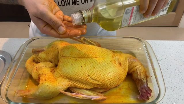 دستور پخت اردک آذربایجانی با سس رب انار و گردو و پسته 