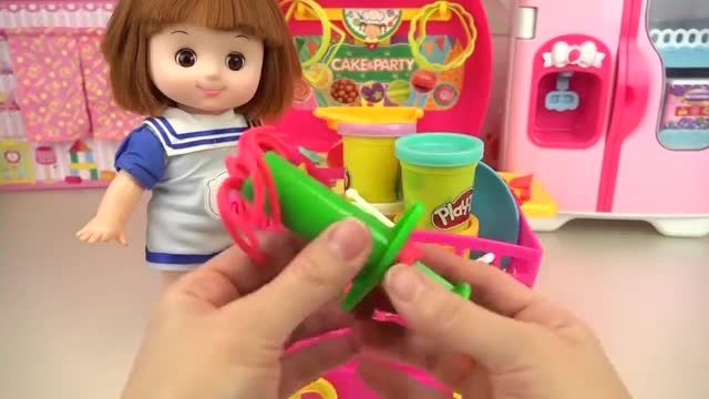 دانلود انیمیشن عروسک بازی کودکان این قسمت "بستنی عروسک"