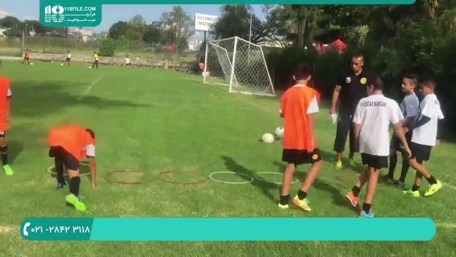 حرکات تکنیکی زیبا فوتبال کودکان
