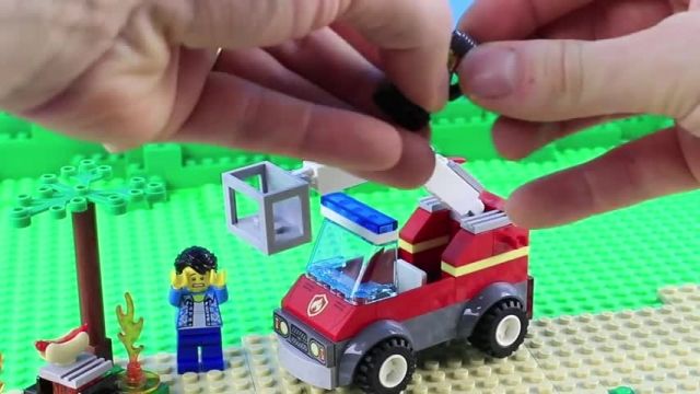 آموزش لگو اسباب بازی (LEGO CITY Barbecue Burn Out)