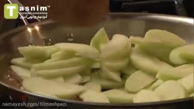 نحوه درست کردن سیب سرخ شده برای صبحانه |