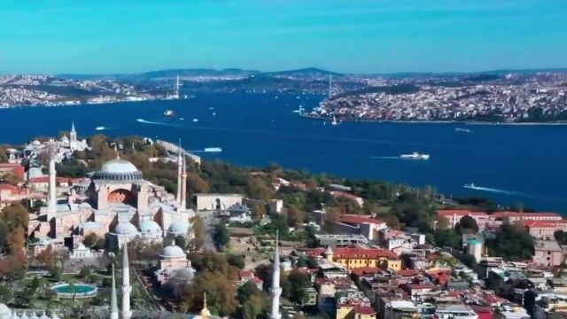 ویدئوی زیبا از روز و شب استانبول