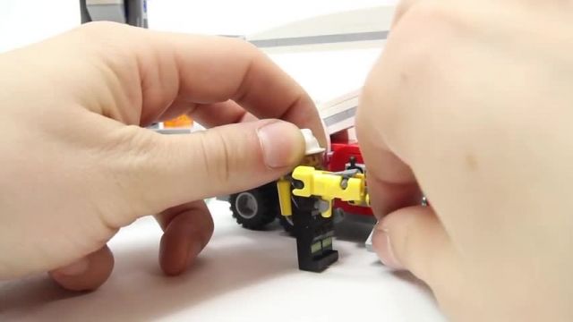 آموزش خلاقیت با لگو (Lego City 60111 Fire Utility Truck)