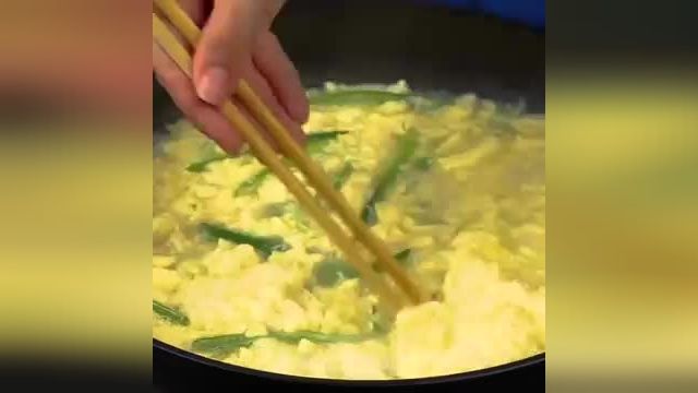 ترفندهای کاربردی آشپزی - 25 ترفند شگفت انگیز برای پخت تخم مرغ در چند دقیقه