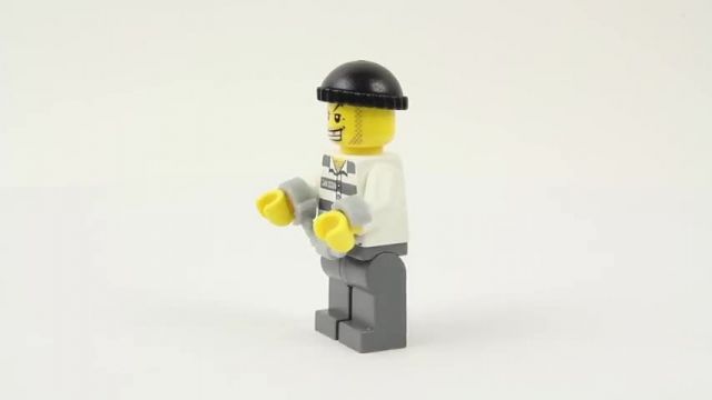 آموزش اسباب بازی های ساختنی لگو (Lego City 7743 Police Command Centre)