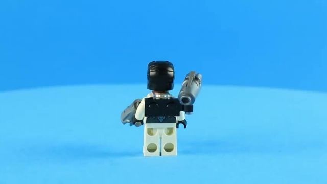 آموزش لگو اسباب بازی (LEGO Avengers War Machine Buster)